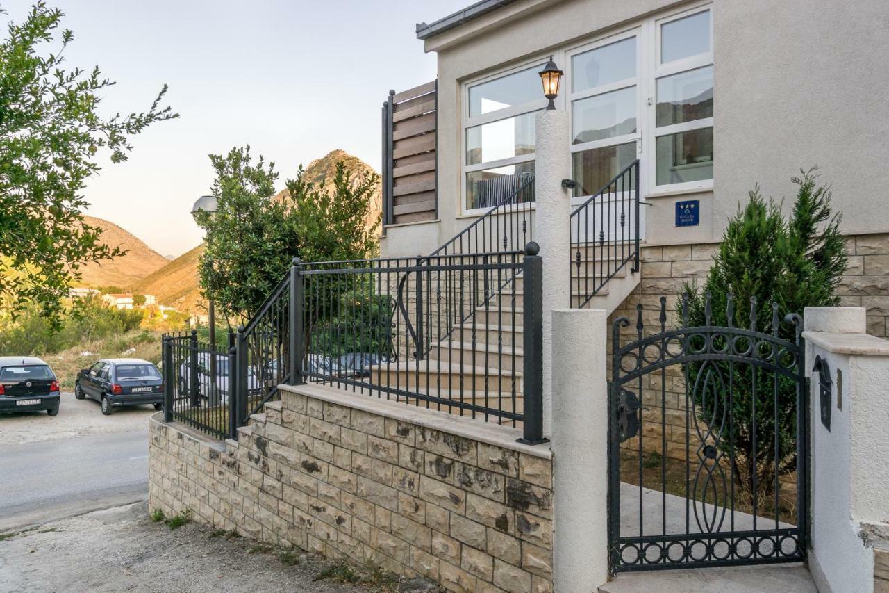 Holiday Home Harmony Zrnovnica Exterior photo